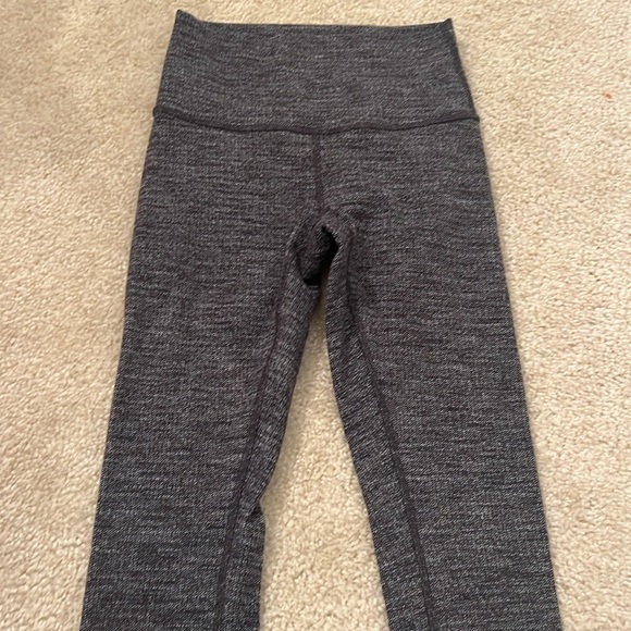 Lululemon leggings - Picture 2 of 5